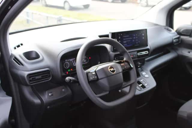 Opel Combo-e (2025) thumbnail 6