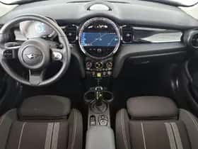 MINI Electric (2024) thumbnail 13