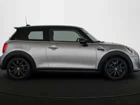 MINI Electric (2024) thumbnail 33