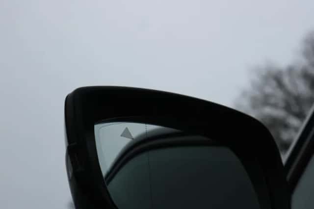 Mazda MX-30 (2023) thumbnail 7