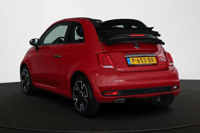 Fiat 500C (2022) thumbnail 4