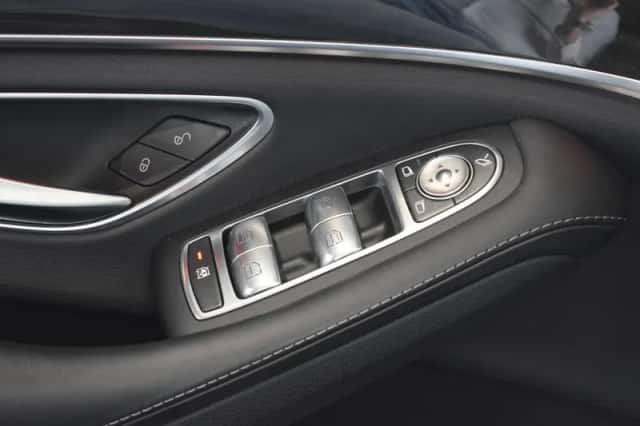 Mercedes-Benz S-Klasse (2016) thumbnail 17
