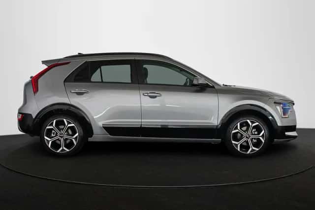Kia Niro (2023) thumbnail 33