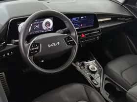 Kia Niro (2023) thumbnail 5