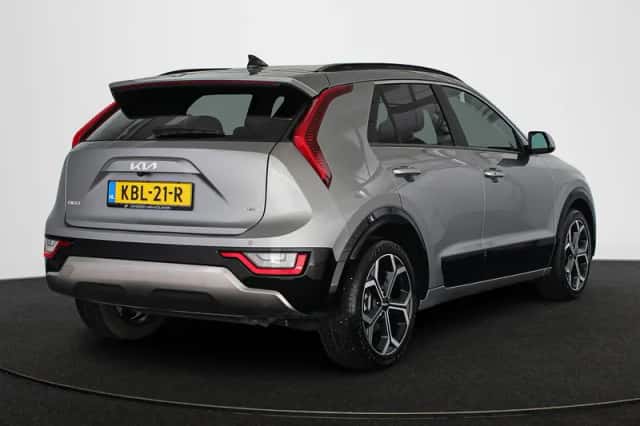 Kia Niro (2023) thumbnail 3