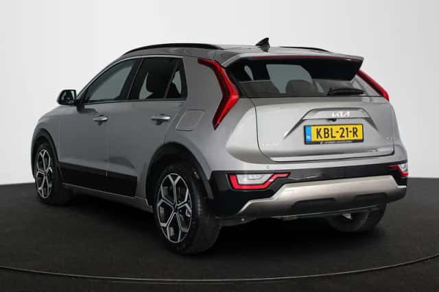Kia Niro (2023) thumbnail 4