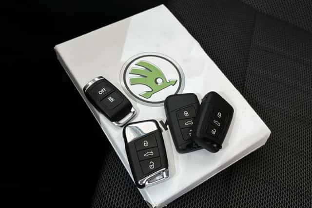 Škoda Superb (2022) thumbnail 13