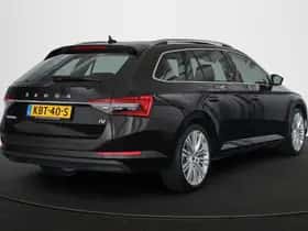 Škoda Superb (2022) thumbnail 3