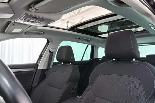Škoda Superb (2022) thumbnail 8