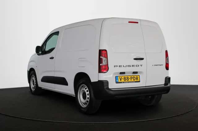 Peugeot E-Partner (2024) thumbnail 4