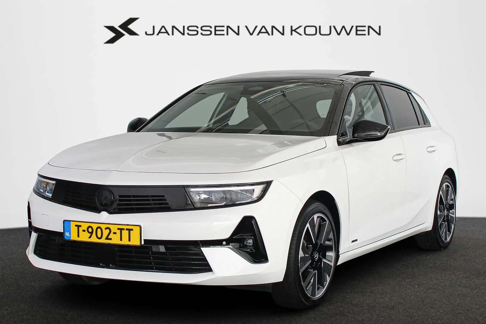 Opel Astra (2023) — foto 1