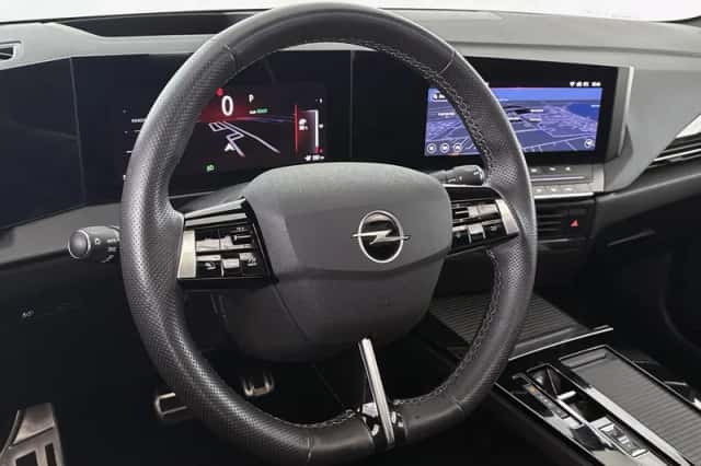 Opel Astra (2023) thumbnail 14