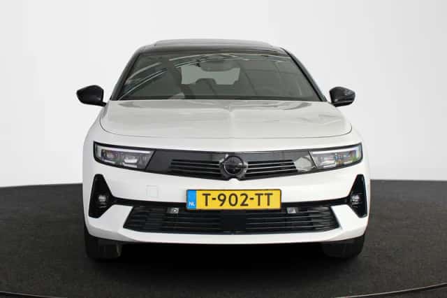 Opel Astra (2023) thumbnail 16