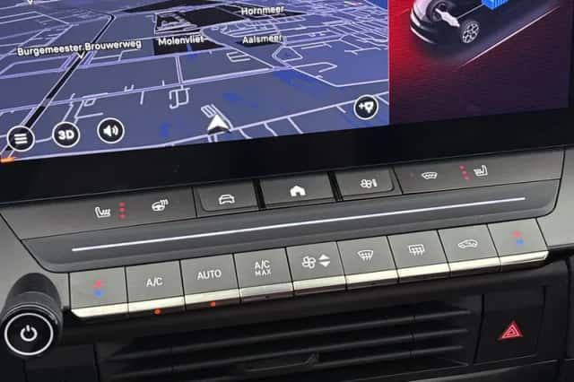 Opel Astra (2023) thumbnail 24