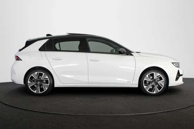 Opel Astra (2023) thumbnail 35