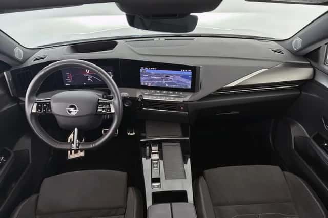 Opel Astra (2023) thumbnail 10