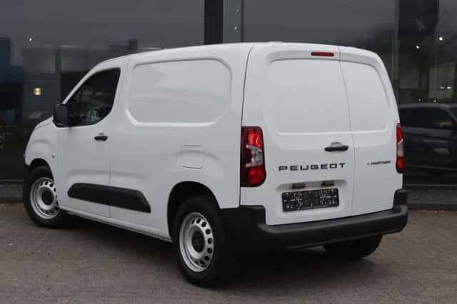 Peugeot E-Partner (2026) thumbnail 3