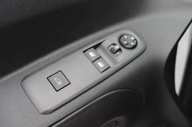 Peugeot E-Partner (2026) thumbnail 8
