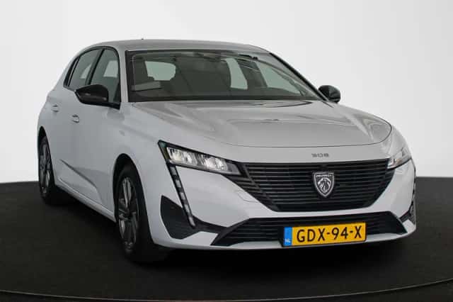 Peugeot 308 (2024) thumbnail 2