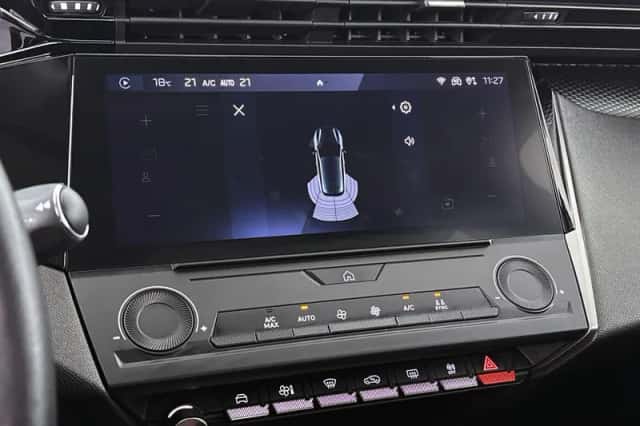 Peugeot 308 (2024) thumbnail 15