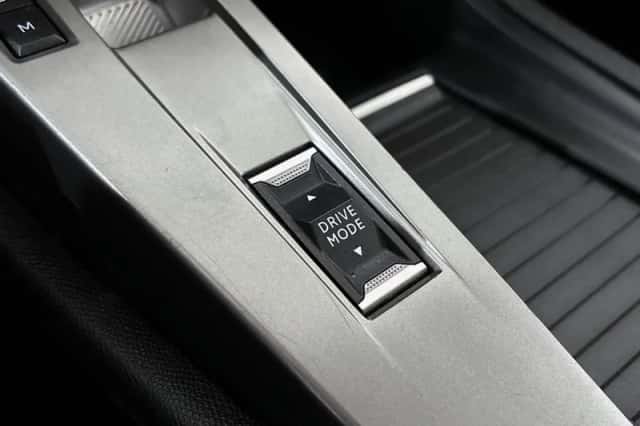 Peugeot 308 (2024) thumbnail 31