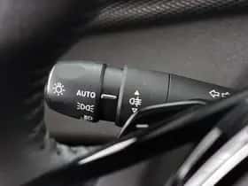 Peugeot 308 (2024) thumbnail 32