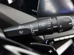 Peugeot 308 (2024) thumbnail 33