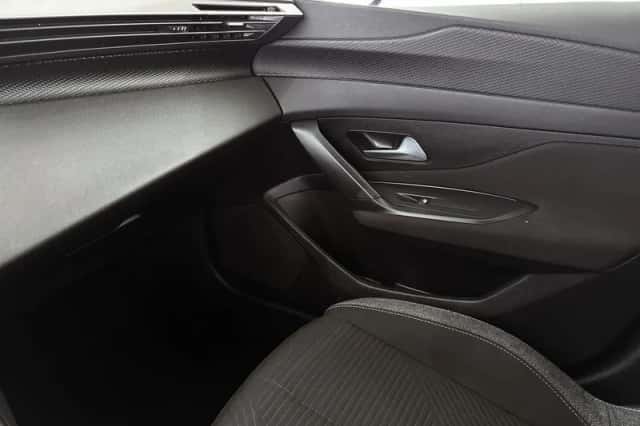 Peugeot 308 (2024) thumbnail 36