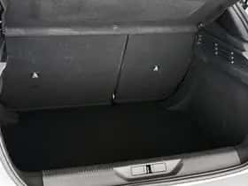 Peugeot 308 (2024) thumbnail 9