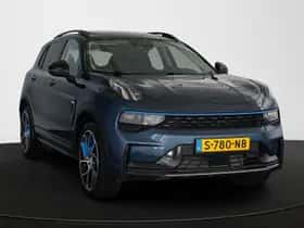 Lynk & Co 01 (2023) thumbnail 2