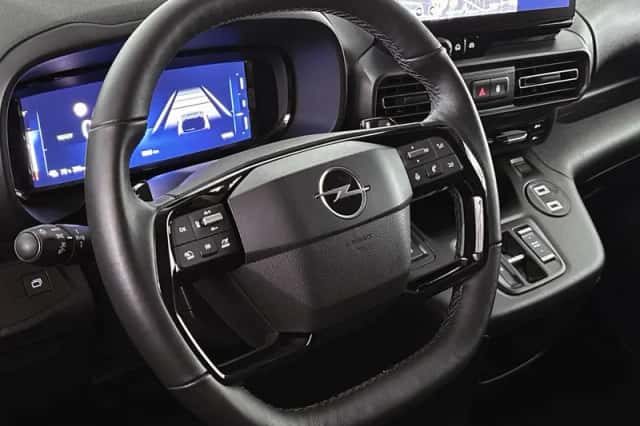 Opel Combo-e (2025) thumbnail 12