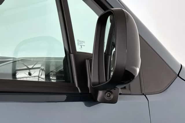 Opel Combo-e (2025) thumbnail 10