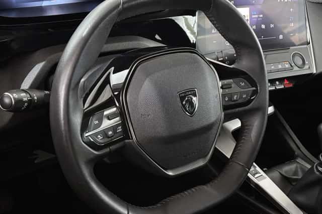 Peugeot 308 (2022) thumbnail 11