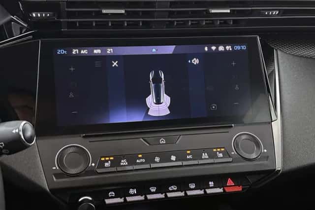 Peugeot 308 (2022) thumbnail 15