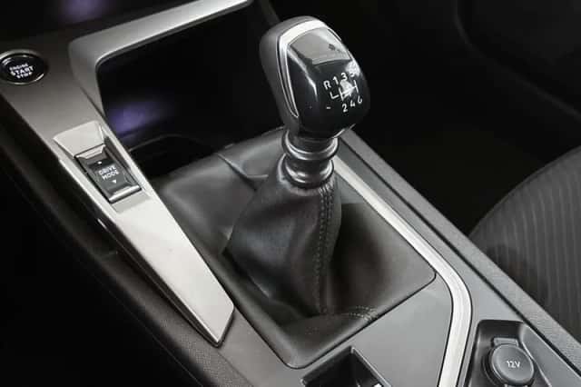 Peugeot 308 (2022) thumbnail 23