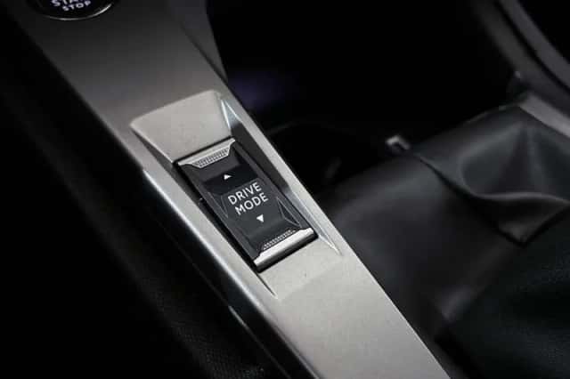 Peugeot 308 (2022) thumbnail 30