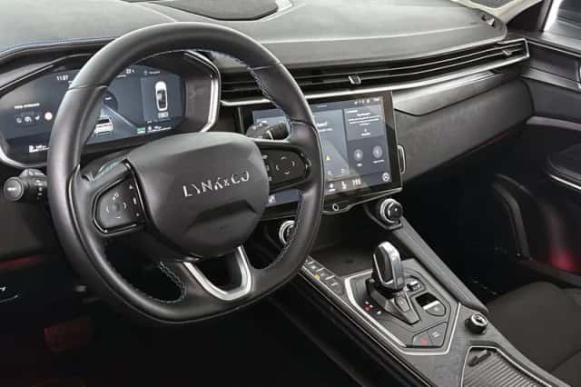 Lynk & Co 01 (2023) thumbnail 5