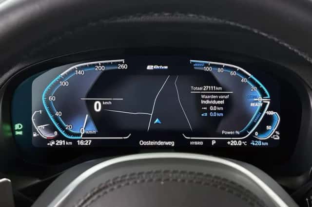 BMW X3 (2022) thumbnail 11