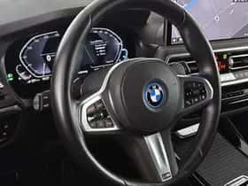 BMW X3 (2022) thumbnail 12