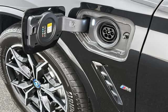 BMW X3 (2022) thumbnail 30