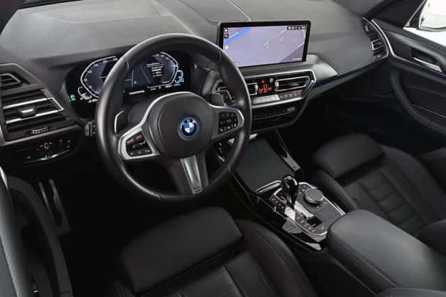 BMW X3 (2022) thumbnail 5