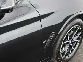 BMW X3 (2022) thumbnail 45