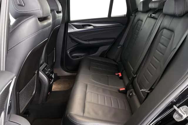 BMW X3 (2022) thumbnail 8