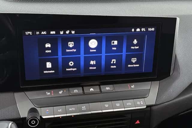Opel Astra (2023) thumbnail 12