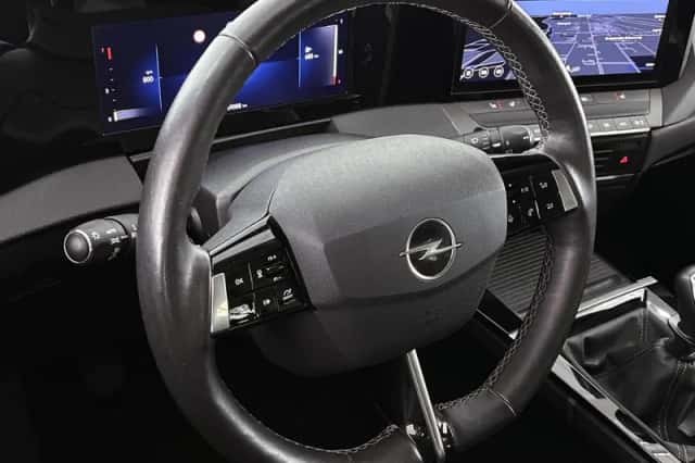 Opel Astra (2023) thumbnail 8
