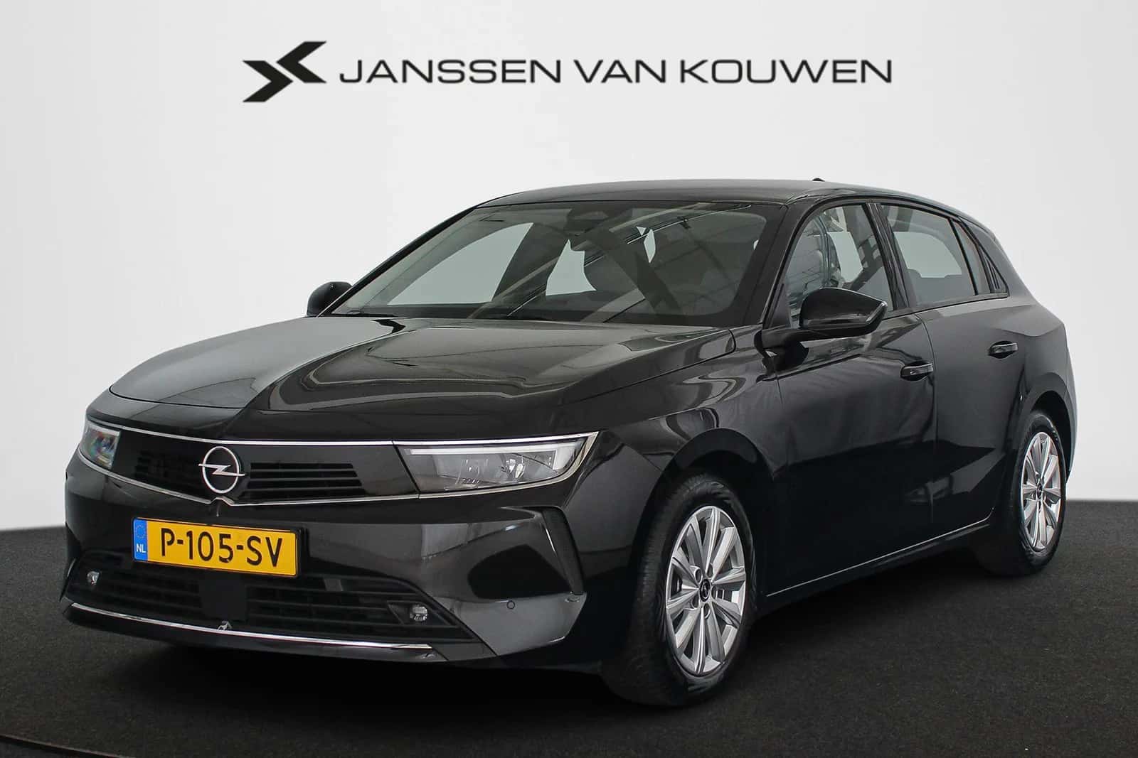 Opel Astra (2022) — foto 1