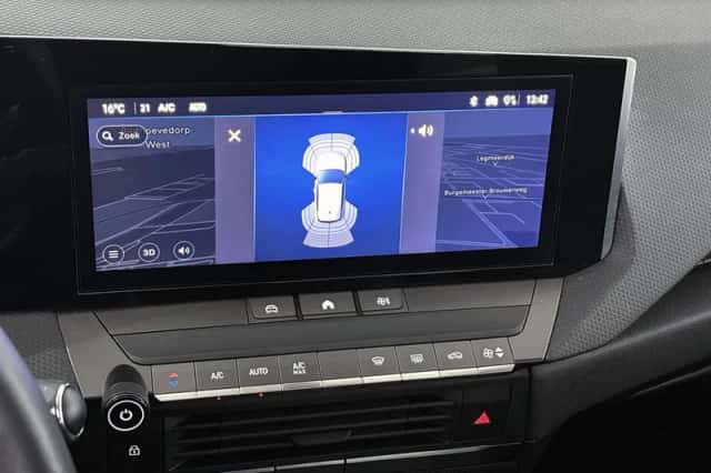 Opel Astra (2022) thumbnail 13