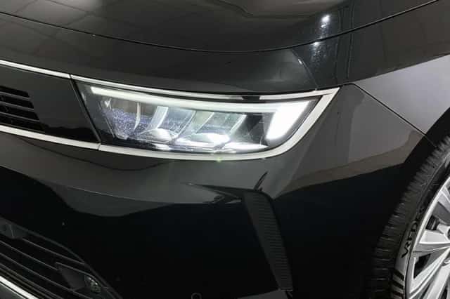 Opel Astra (2022) thumbnail 17