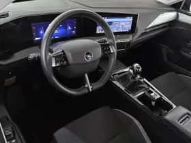 Opel Astra (2022) thumbnail 5