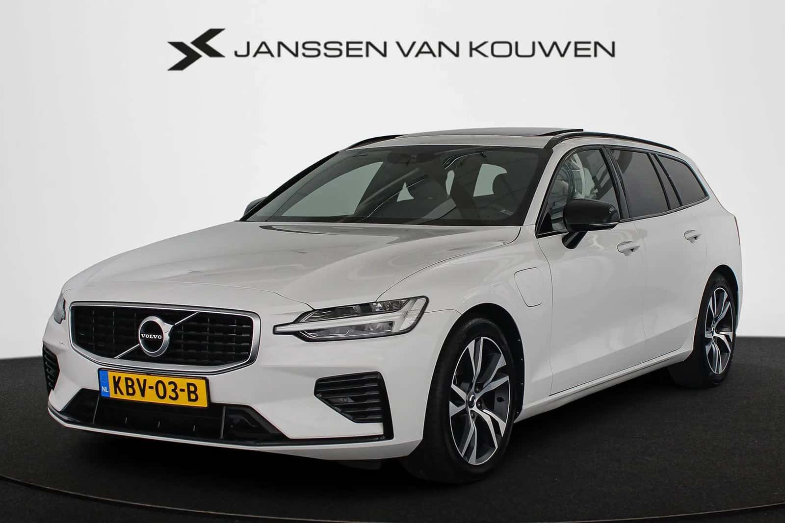 Volvo V60 (2020) — foto 1